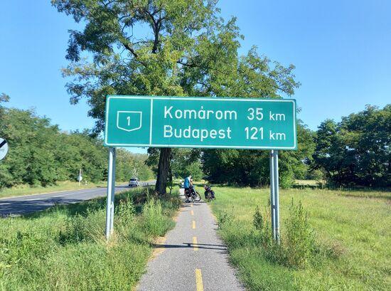 Radweg nach Györ