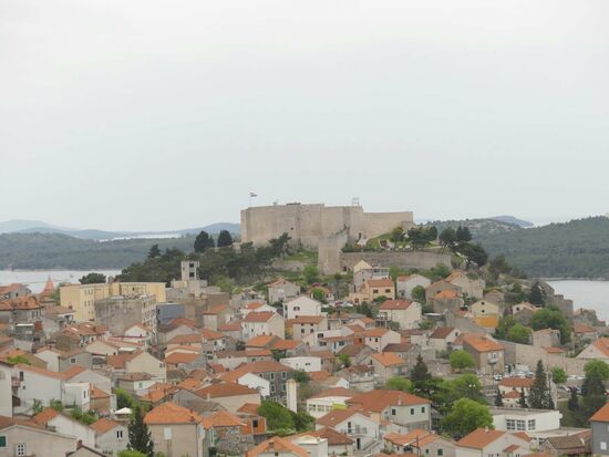 Burg von Sibenik. Der Rest ist schon Split.