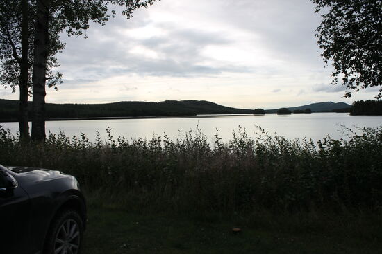 Von Sonnenstrahlen geweckt worden (na nu?).