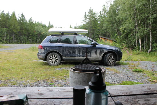 PS Ich musste den ganzen Tag daran denken bei Gabi anzurufen und ihr zum Geburtstag zu gratulieren. Aber finde kein Netz. Schade.