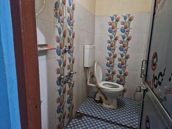 Bad ohne Waschbecken