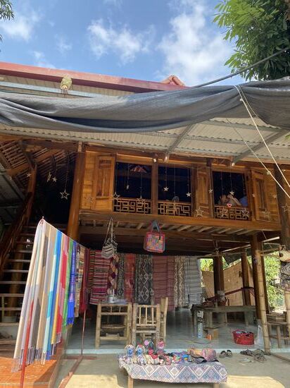ein typisches Dorfhaus auf Stelzen das Puluong auch so einzigartig macht
