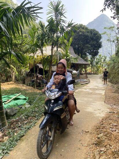 und die immer freundlichen und winkenden Vietnamesen