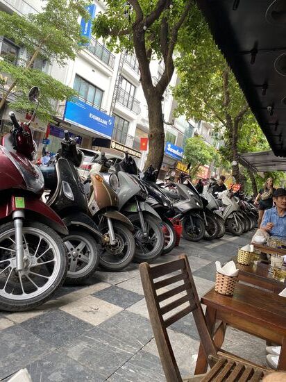 ….und wieder Mopeds….