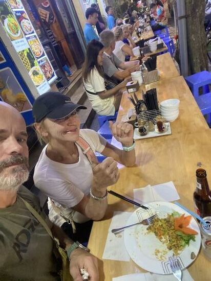 nochmal was essen und egal in welchem der vielen Streetfood- Garküchen man ißt, es ist immer lecker