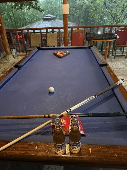 nochmal Billiard mit Chips und Bier