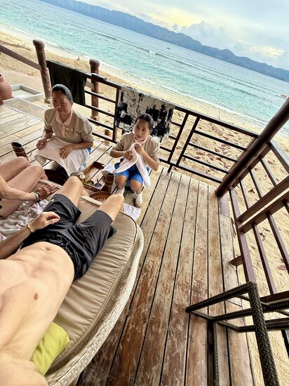 Ann und Irma unsere zwei lustigen Filipinas