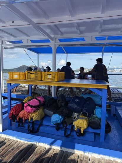 unsere Drybags stehen bereit und los geht es