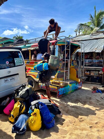 alles Gepäck wird geladen