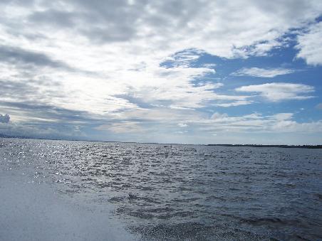 Kurz vor Borcas del Torro im Wassertaxi