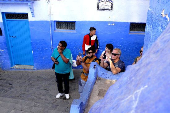 Touristen in der blauen Stadt...