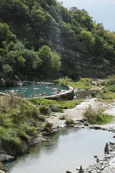 Die Thermalquellen von Bënja
