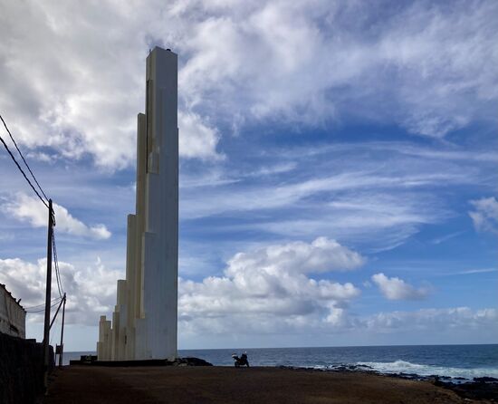… und der neue Leuchtturm.