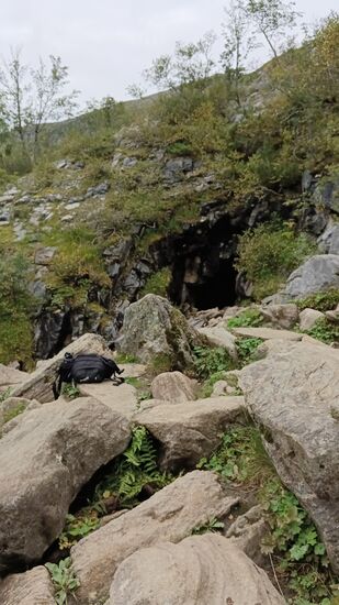 Der Eingang zur Höhle