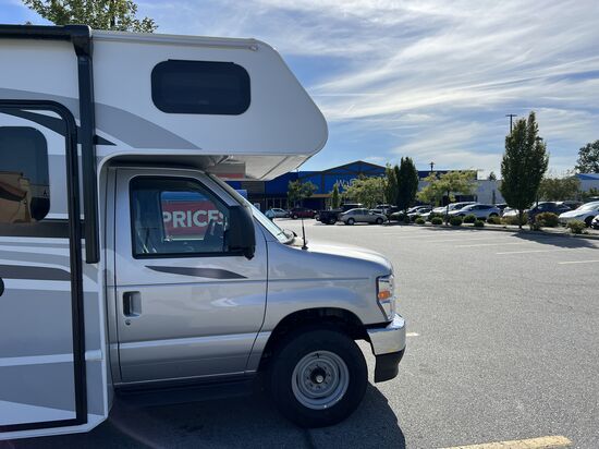 ….. auf dem Walmart Parkplatz.