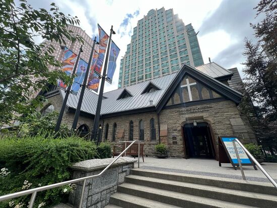 ... noch ein paar Eindrücke aus Downtown Vancouver - 
Christ Church Cathedral