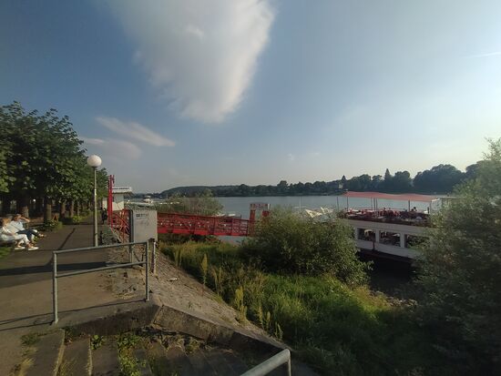 Das Rheinufer in Königswinter