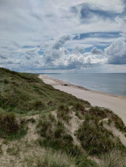 Hirtshals hat einen wunderschönen Nordseestrand-mit einem Strandspaziergang vergeht die Wartezeit auf die Fähre wie im Fluge...