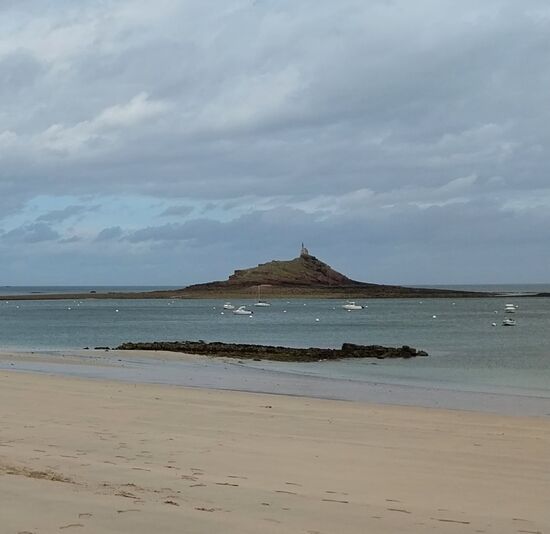 Petit St.Michel bei Sablès d'or les pins- der bekannte Badeort mit tollen Stränden ist nun fast menschenleer