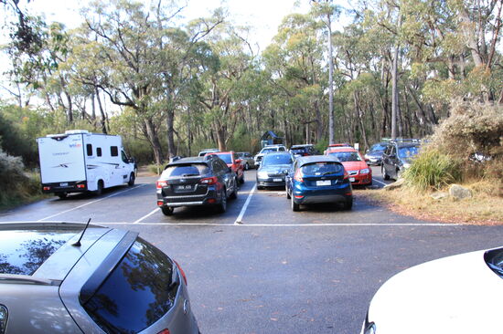 Ab Mittag ist alles blockiert - wir fahren zurück.