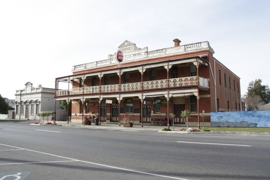 Majestic Hotel, Restaurant und Bar in Coopers Crossing - heute eine Ruine.