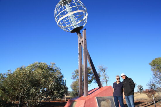 Die Markierung des Wendekreis des Steinbocks