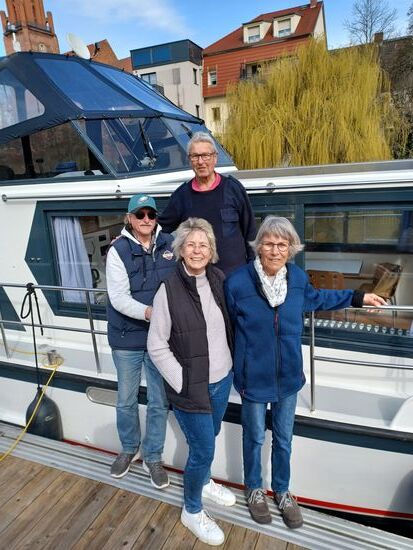 Die Crew nach einer schönen und ereignisreichen Reise