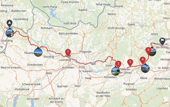 Überlandfahrt zwischen Passau und Krems, teilweise an der Donau entlang, 291 Kilometer,