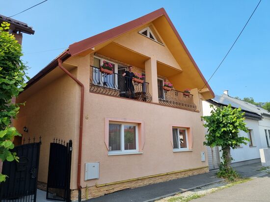 Ein ganzes Haus für uns 6 Biker, eine Übernachtung für 160 Euro