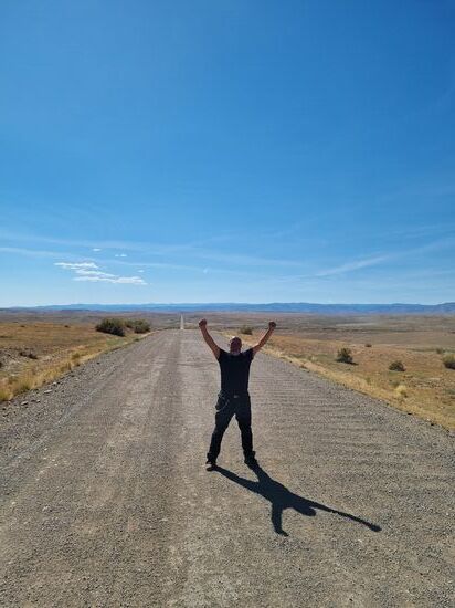 Heute 550 Kilometer und jetzt auch noch endlos SCHOTTER, na Super.