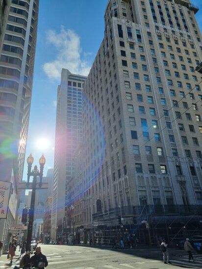 Morgenstund hat Gold im Mund, nachdem wir wegen des Jetlags um 4 Uhr (in Deutschland war 13 Uhr) alle wach waren, gingen wir um 7 Uhr zum FRÜHstücken.