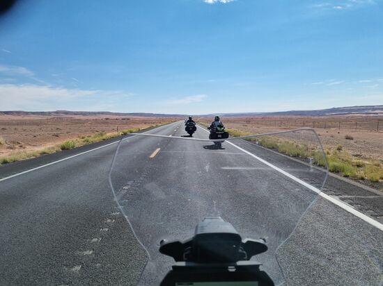 Endlose, schnurgerade Highways.