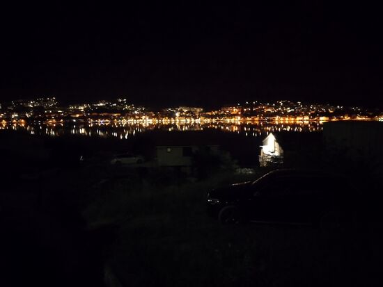 Kotor bei Nacht, wir mussten zu Fuß nach Hause laufen, mehr als 2 Kilometer.