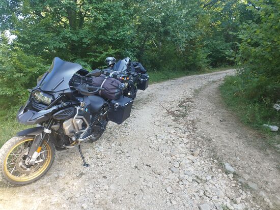 Stop, zu übel, drehen und wieder ZURÜCK, den Berg rauf.