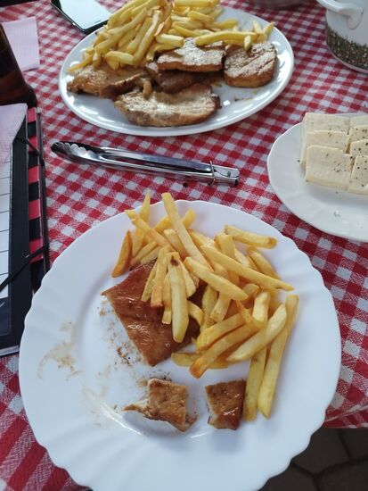 Perfektes Abendessen, Putenfleischplatte für ALLE, 20€, GESAMT, mit Suppe und Salat.