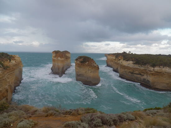 Zwölf  Apostles sind es längst nicht mehr, eine stürzte u.a. 2012 ein