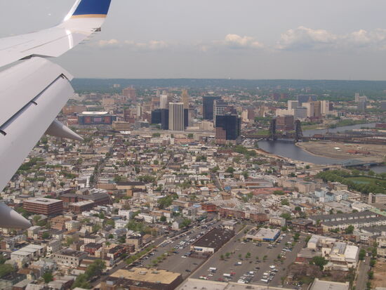 Newark Penn Station neben Dock Bridge