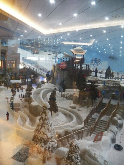 Winterlandschaft in der Mall of the Emirates