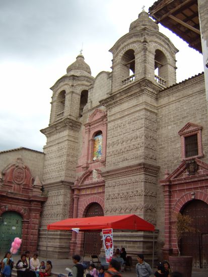 Eine der schoeneren Kirchen