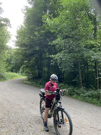 Nicht weit von hier muss es auch noch einen Geocache geben.