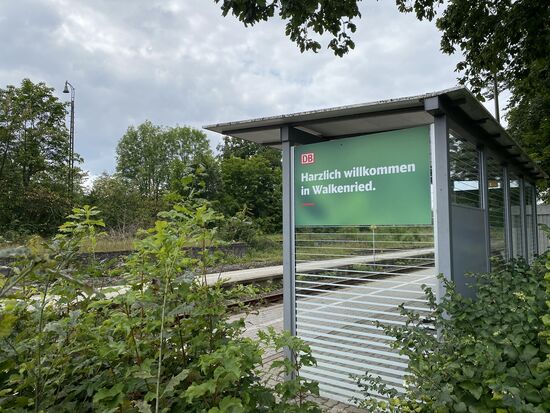 Da hat die Bahn richtig Fantasie bewiesen. Ist mir aber auch erst auf den zweiten Blick aufgefallen.