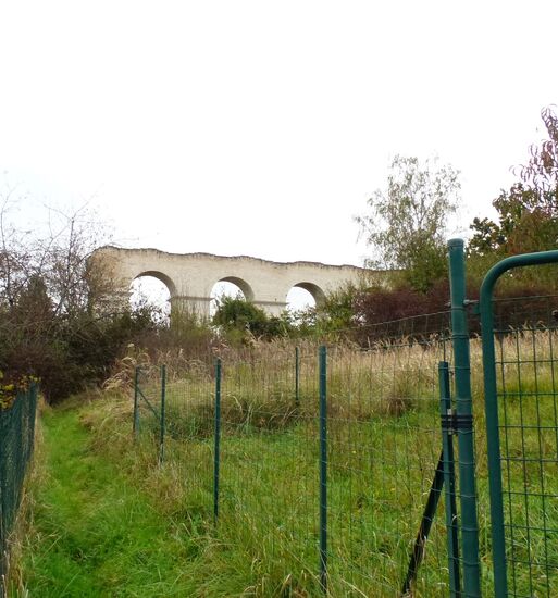 Das römische Aquädukt bei Ars-sur-Moselle