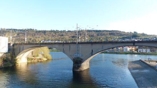 Die Mündung der Sauer in die Mosel in Wasserbillig