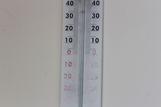 Temperatur 3 Grad unter Null - im Tal 32 Grad über Null!