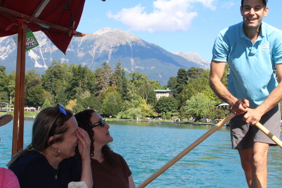 Fahrt auf dem Bleder See