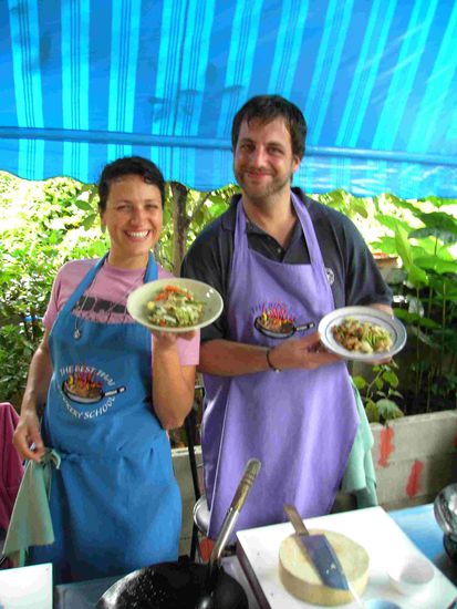 stolz wie Oskar sehn se aus... das Beste sind ja die Schuerzen wie ich finde..