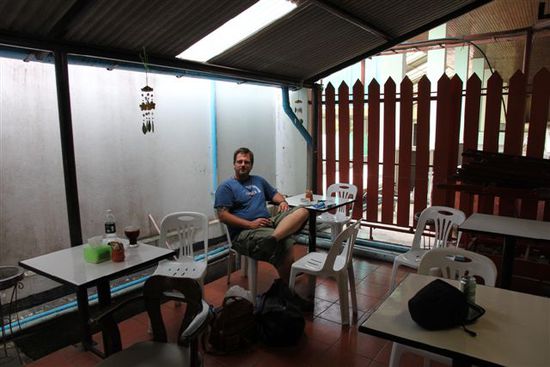 Hat Yai Airport: Best Smoking Room ever !