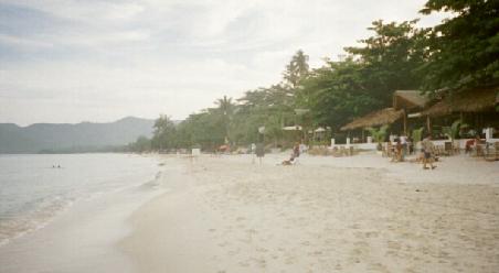 Chaweng Beach 2001 ... mal schauen, ob sich der Strand wirklich zu seinem Nachteil verändert hat