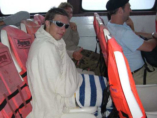 tja bei 17 grad im Boot wirds einem schon mal kalt