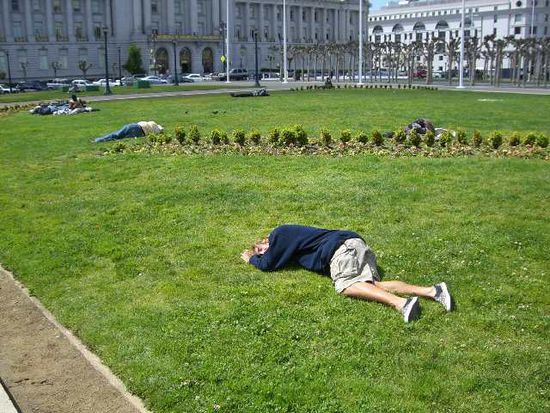 Joey mit Hungover in San Fran
